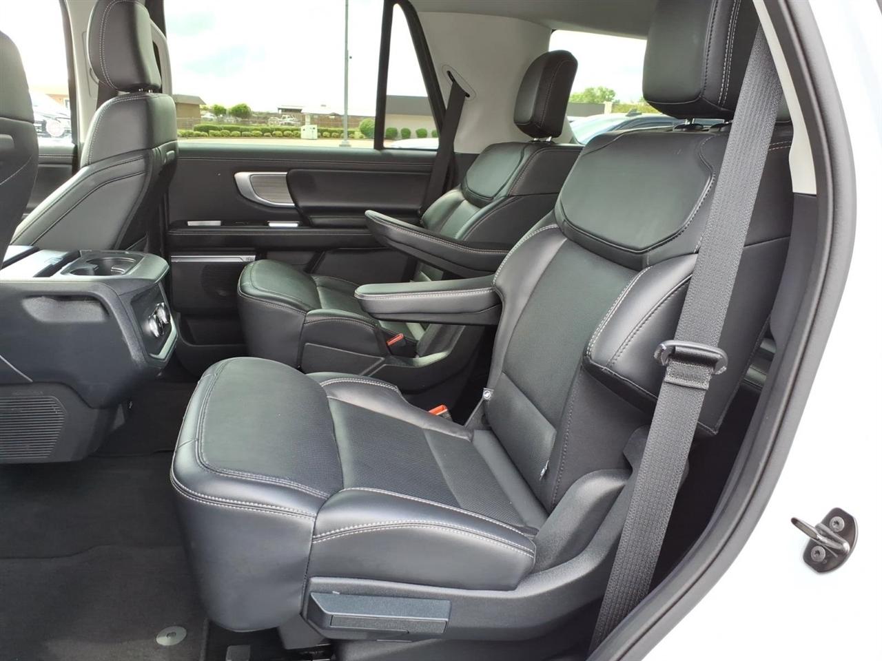 Ford Expedition  2025