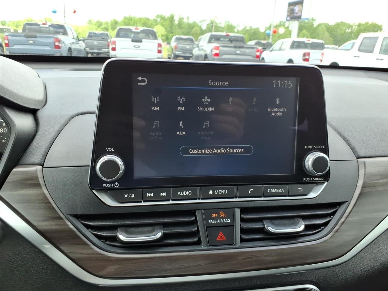 Nissan Altima  2025