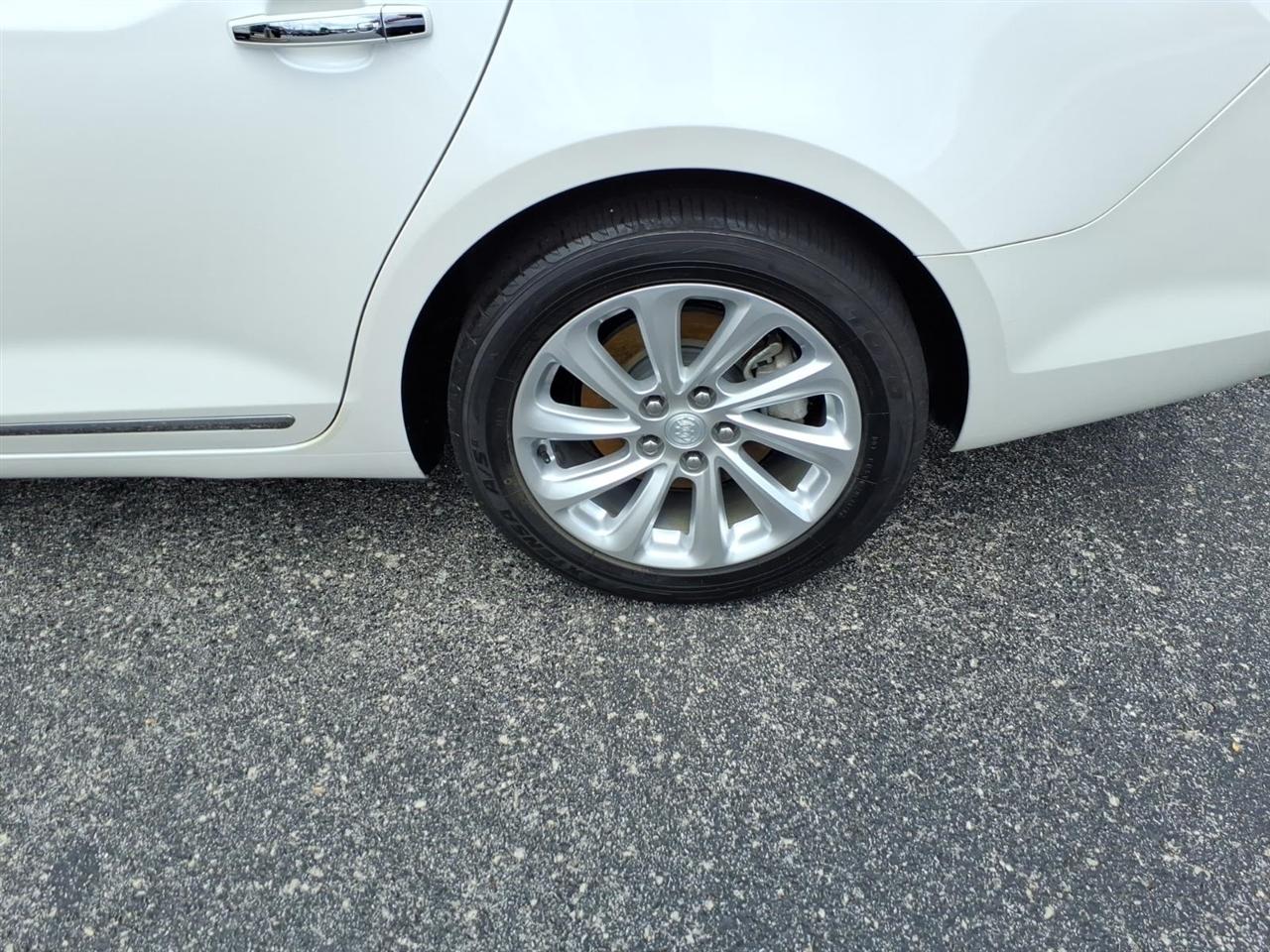 Buick LaCrosse  2015