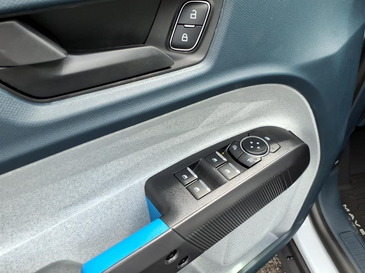 Ford Maverick  2026