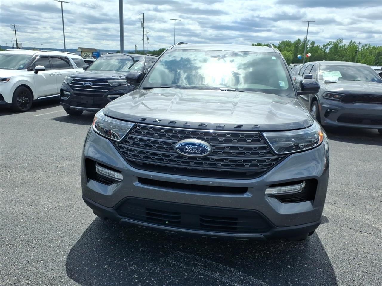 Ford Explorer  2023