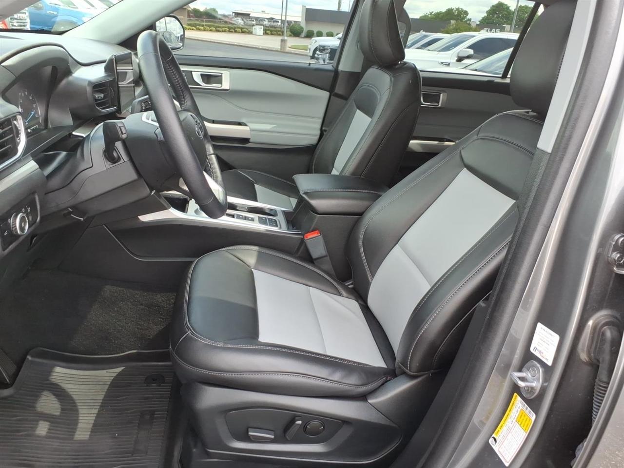 Ford Explorer  2023