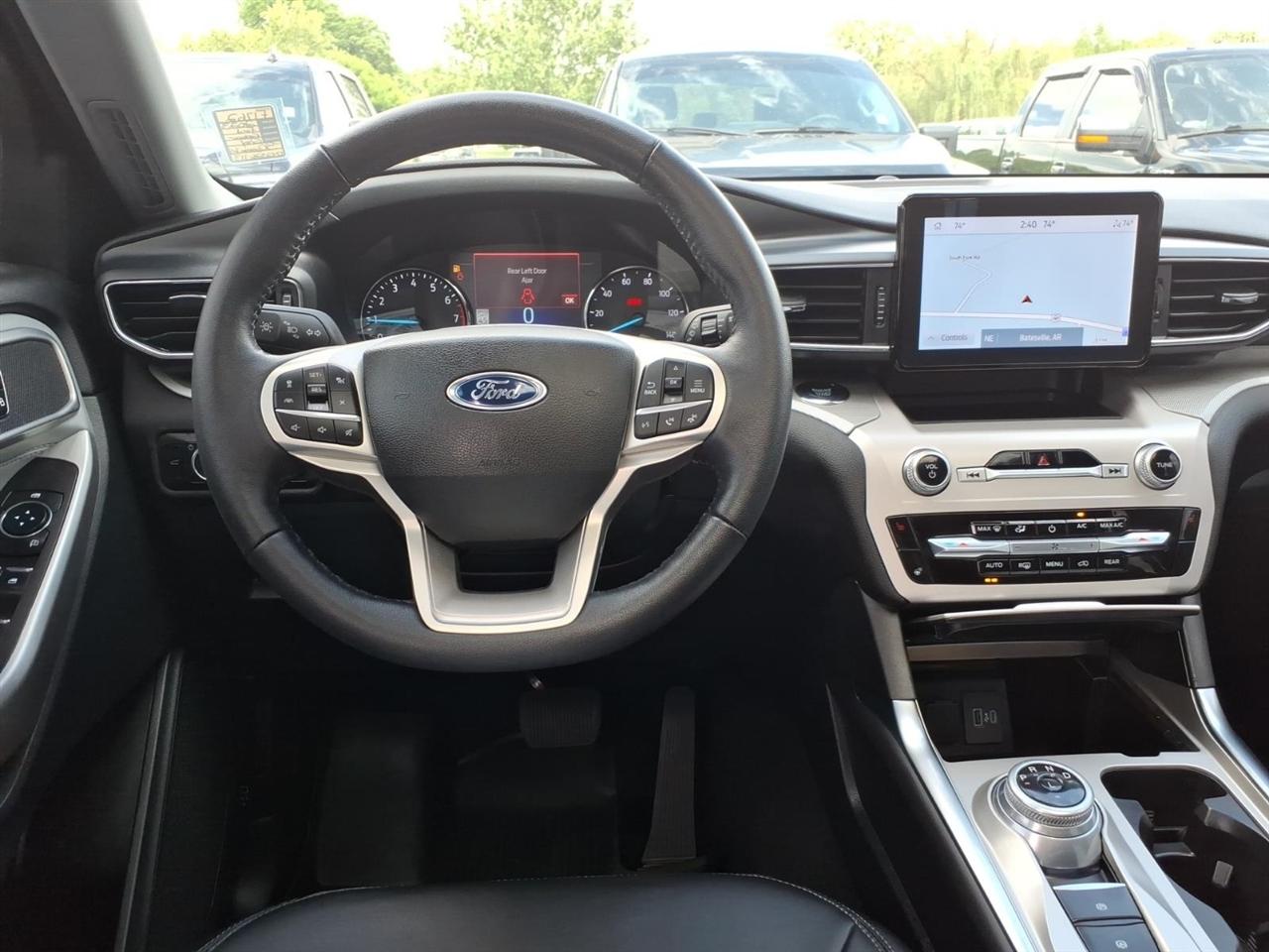 Ford Explorer  2023