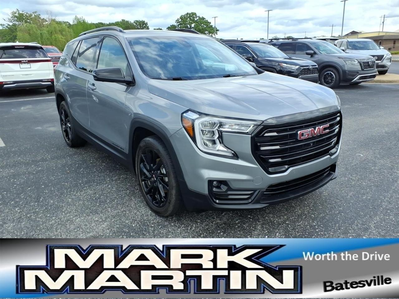 2024 GMC Terrain SLT