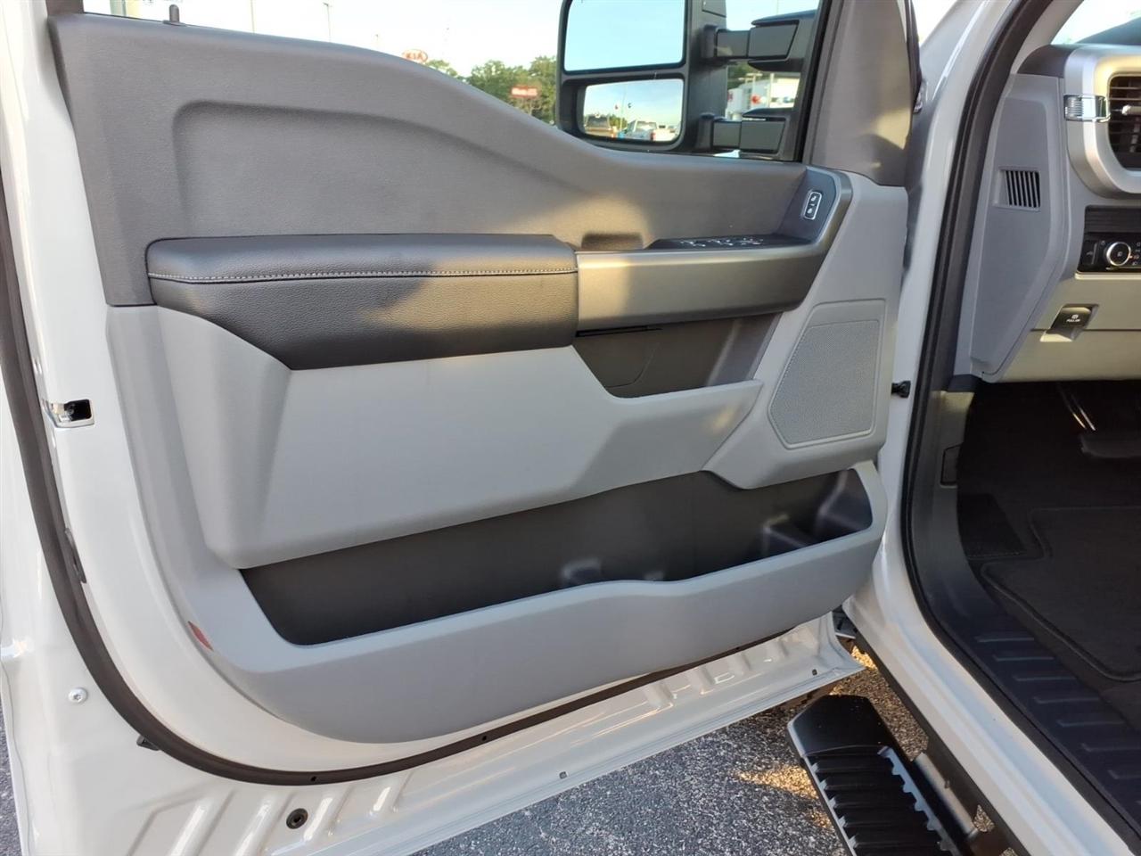 Ford Super Duty F-250 SRW  2026