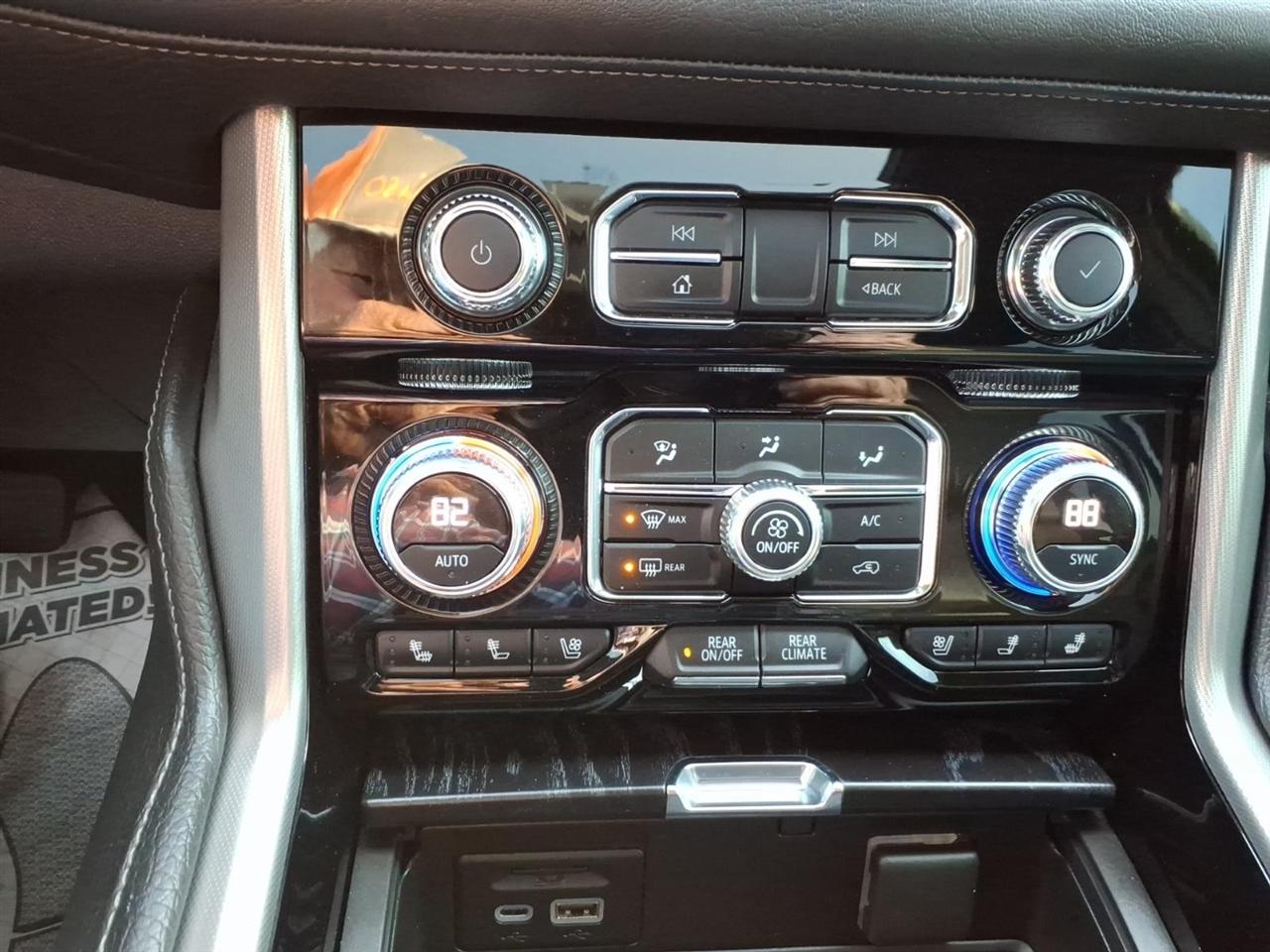 GMC Yukon  2021