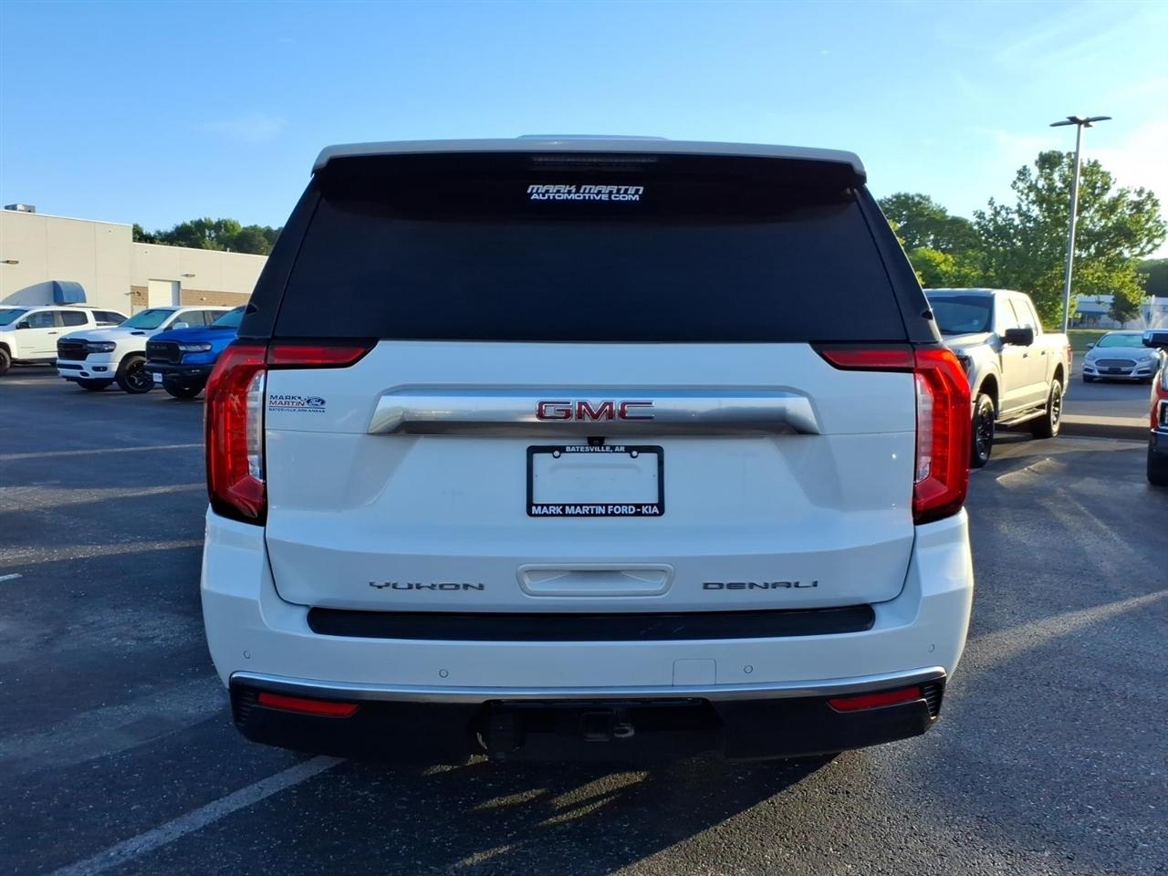GMC Yukon  2021