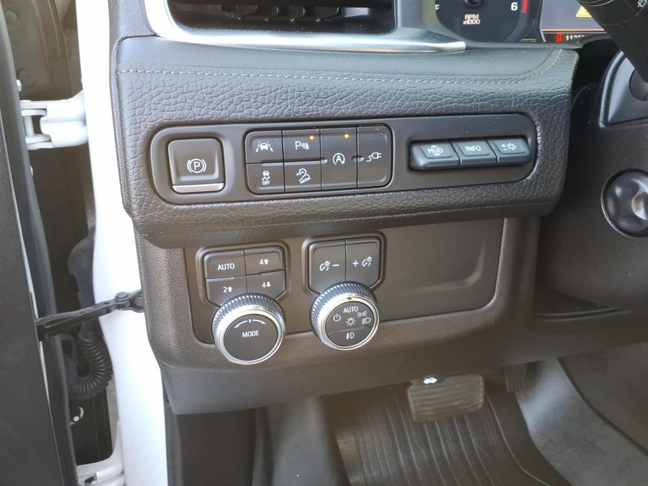 GMC Yukon  2021