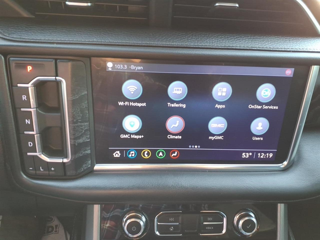 GMC Yukon  2021