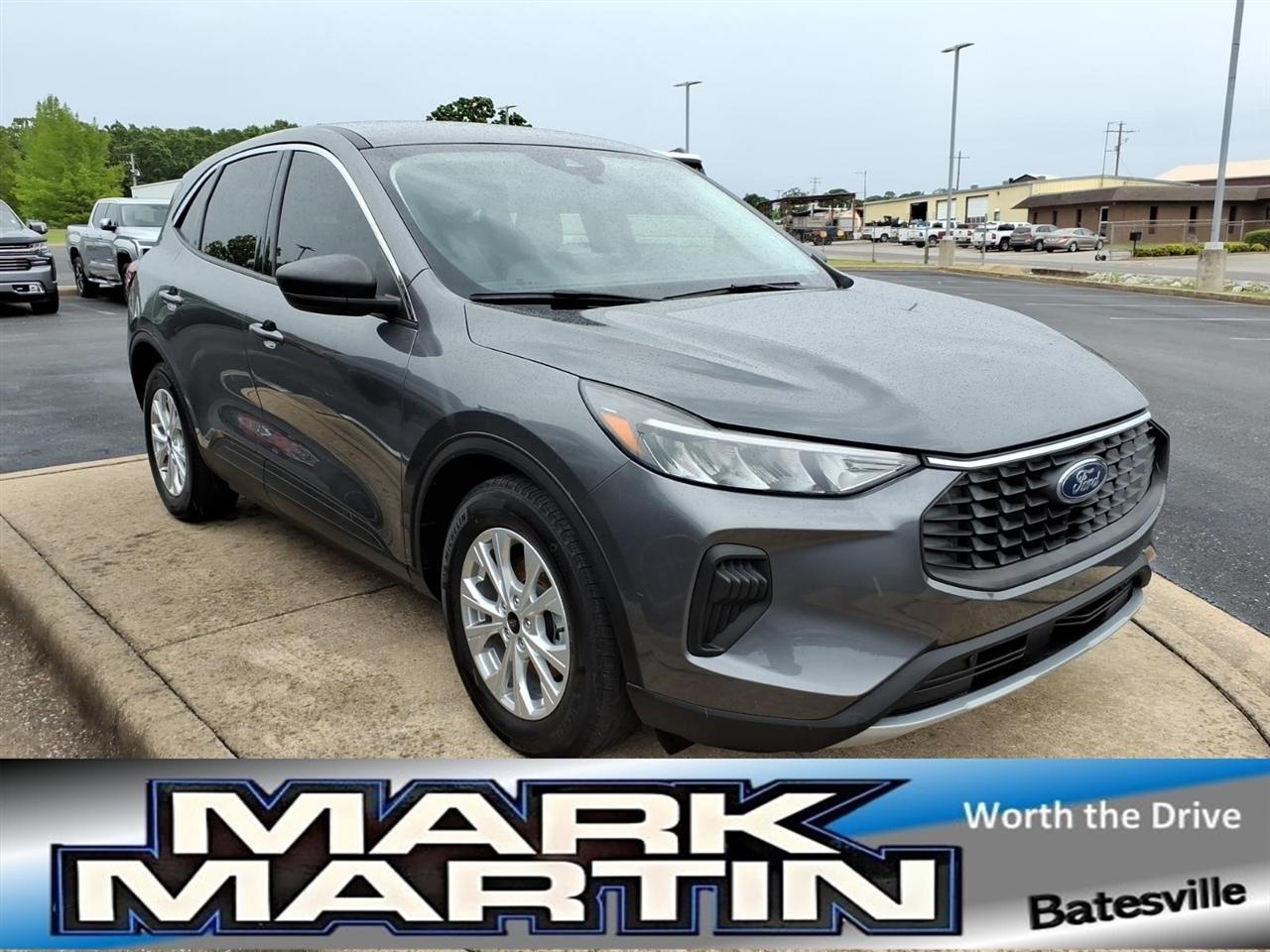 Ford Escape  2023