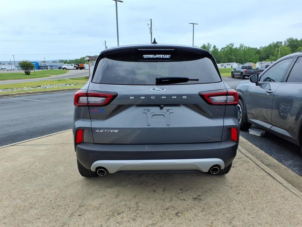 Ford Escape  2023
