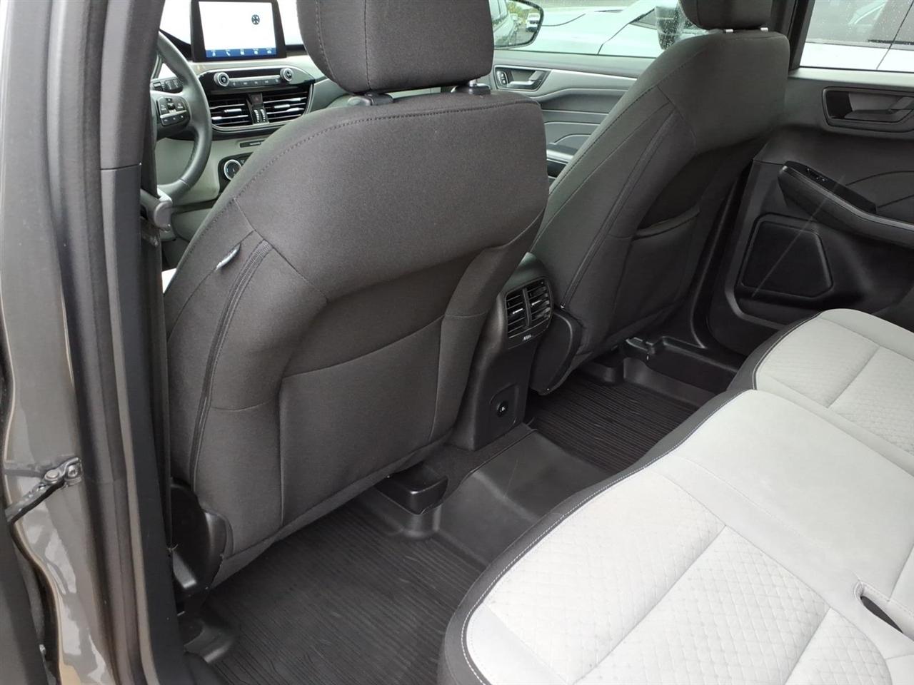 Ford Escape  2023