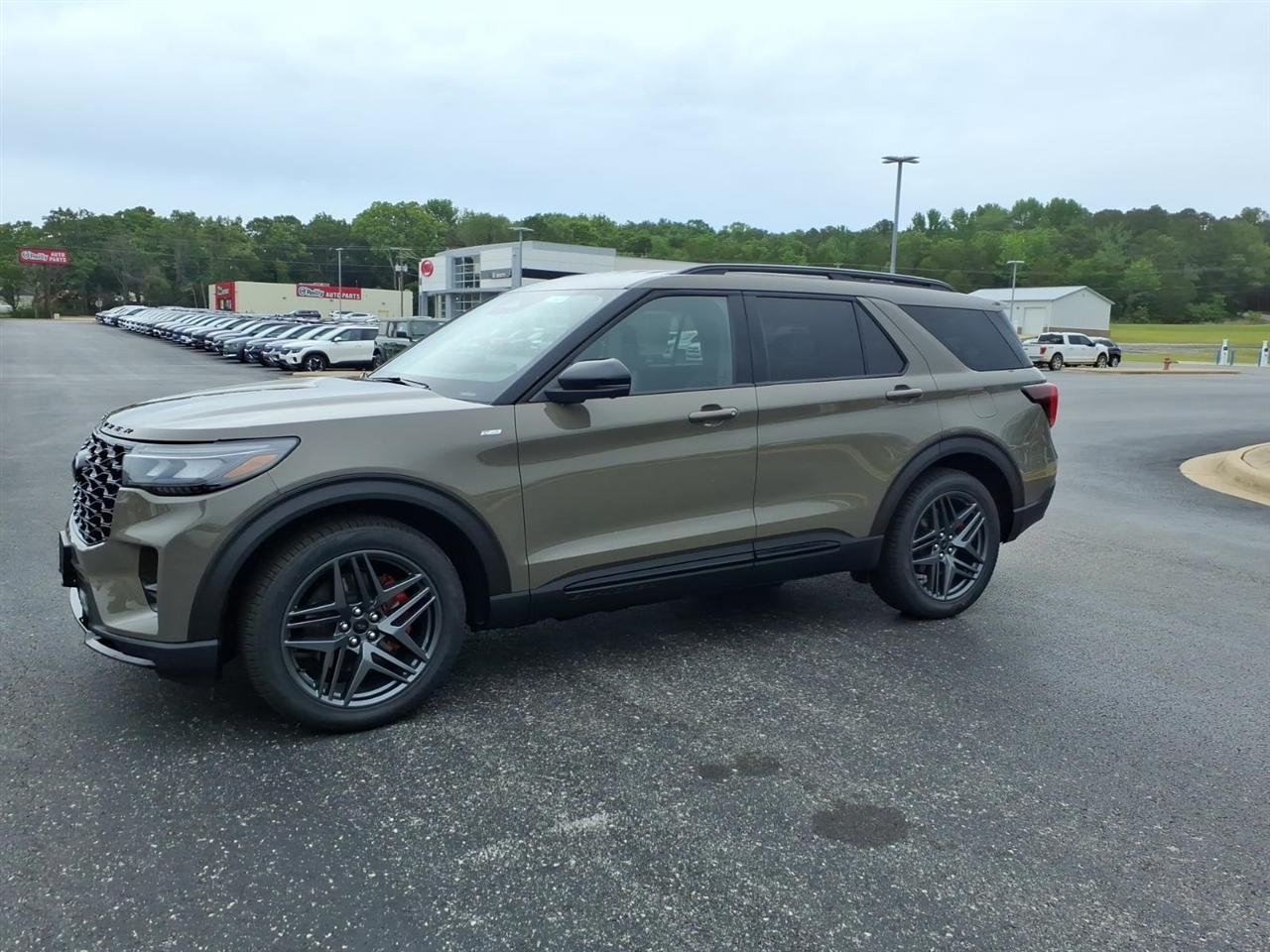 Ford Explorer  2026