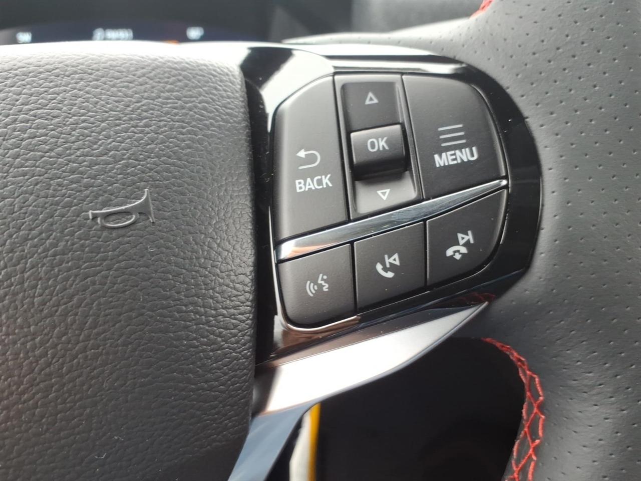 Ford Explorer  2026