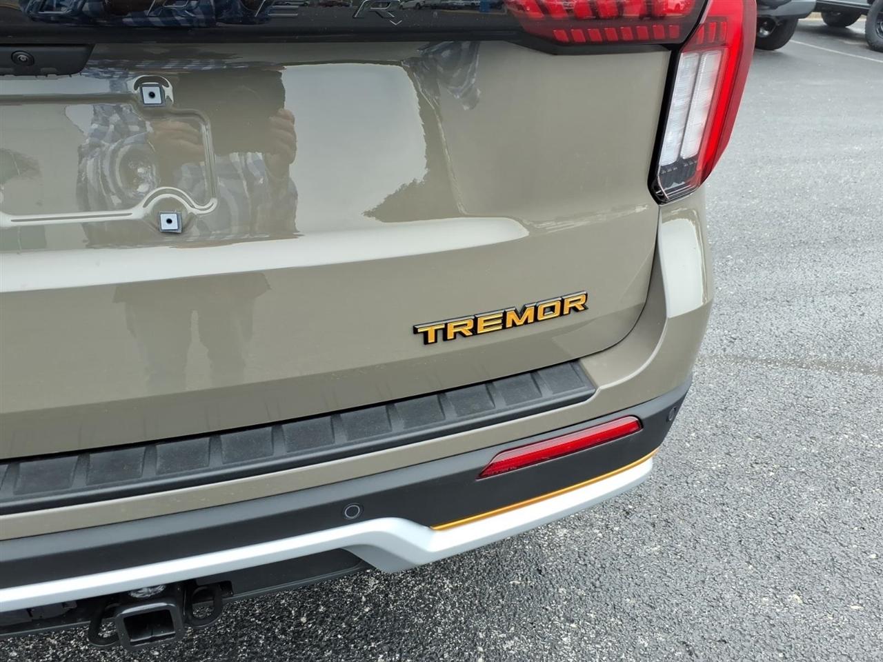 Ford Explorer  2026