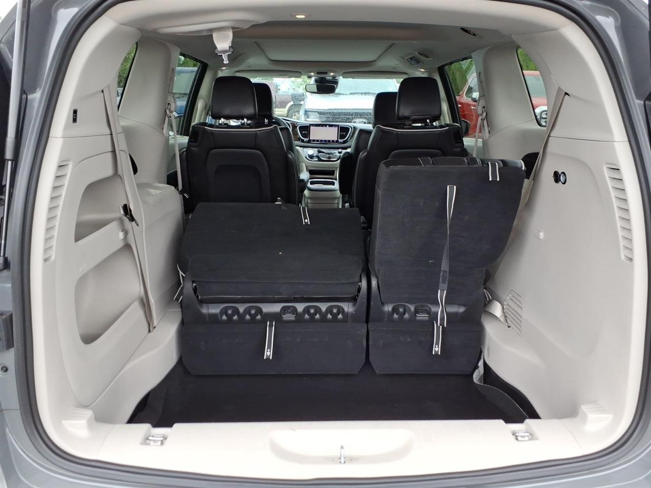 Chrysler Pacifica  2023