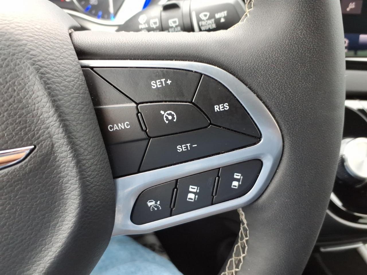 Chrysler Pacifica  2025