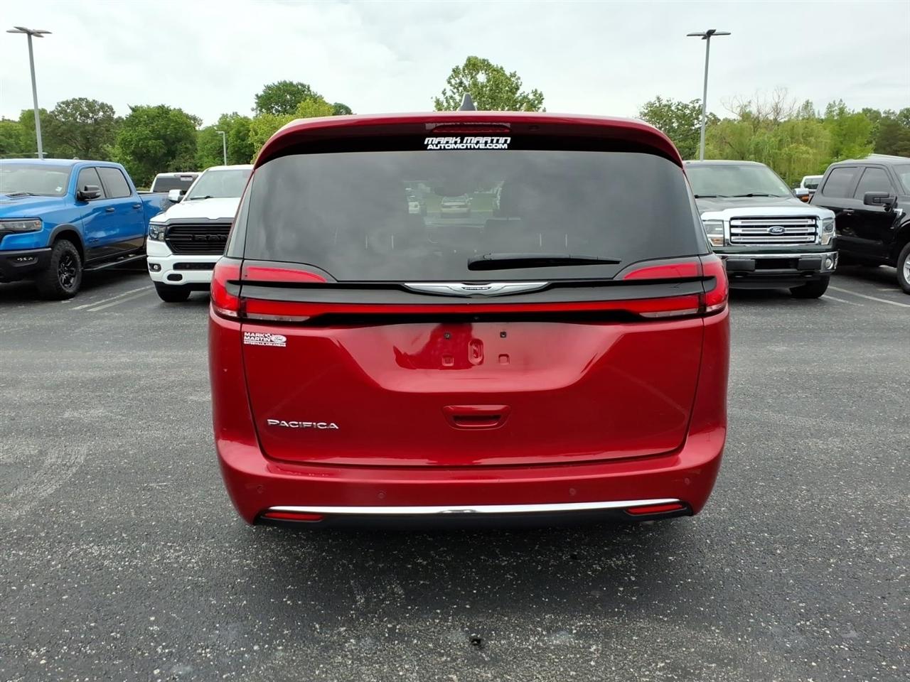 Chrysler Pacifica  2025