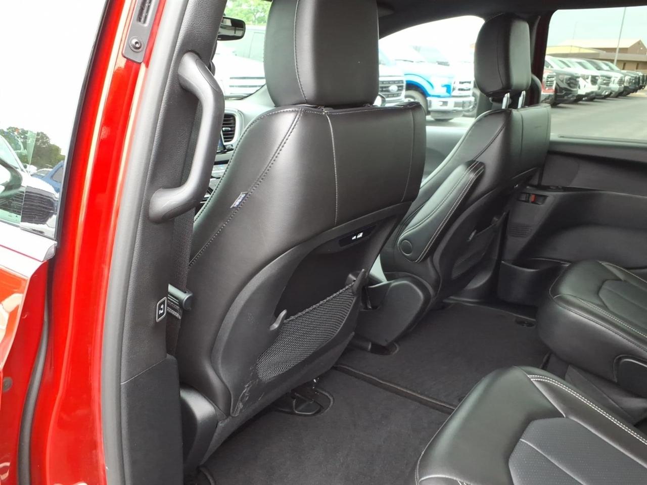 Chrysler Pacifica  2025