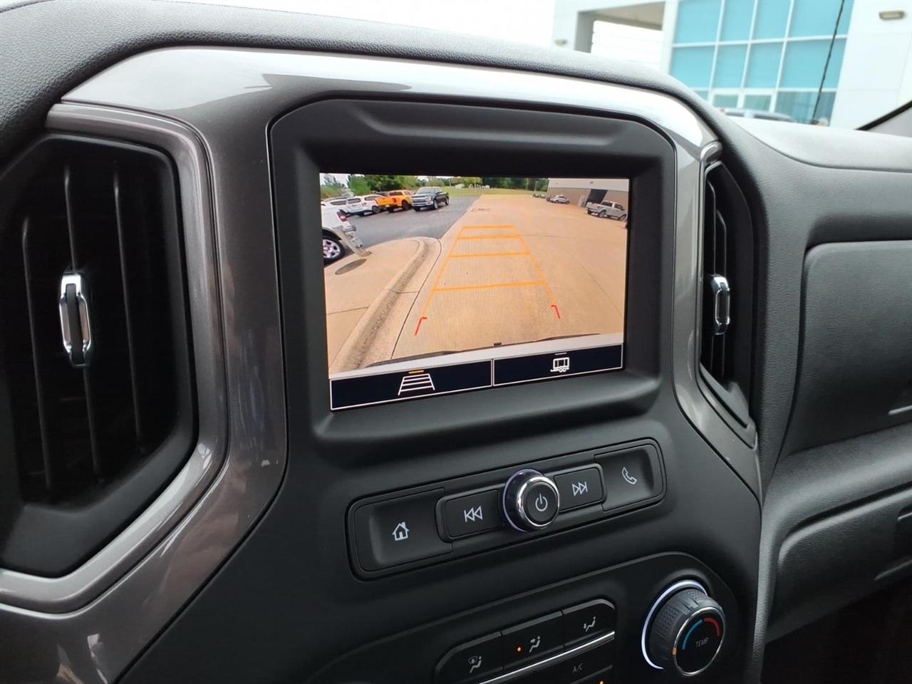 Chevrolet Silverado 1500  2025
