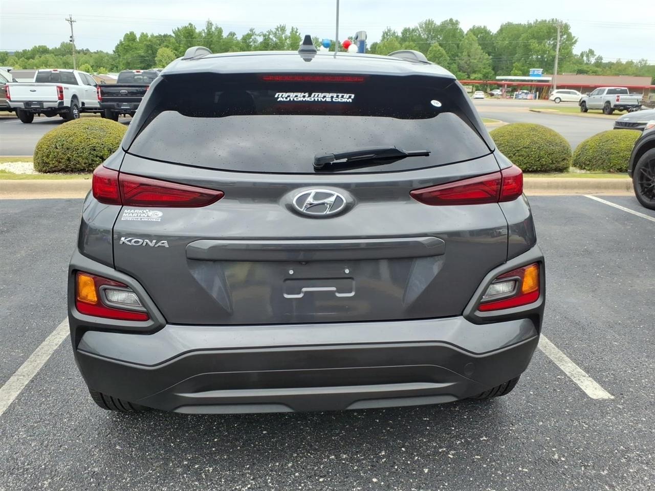 Hyundai Kona  2021