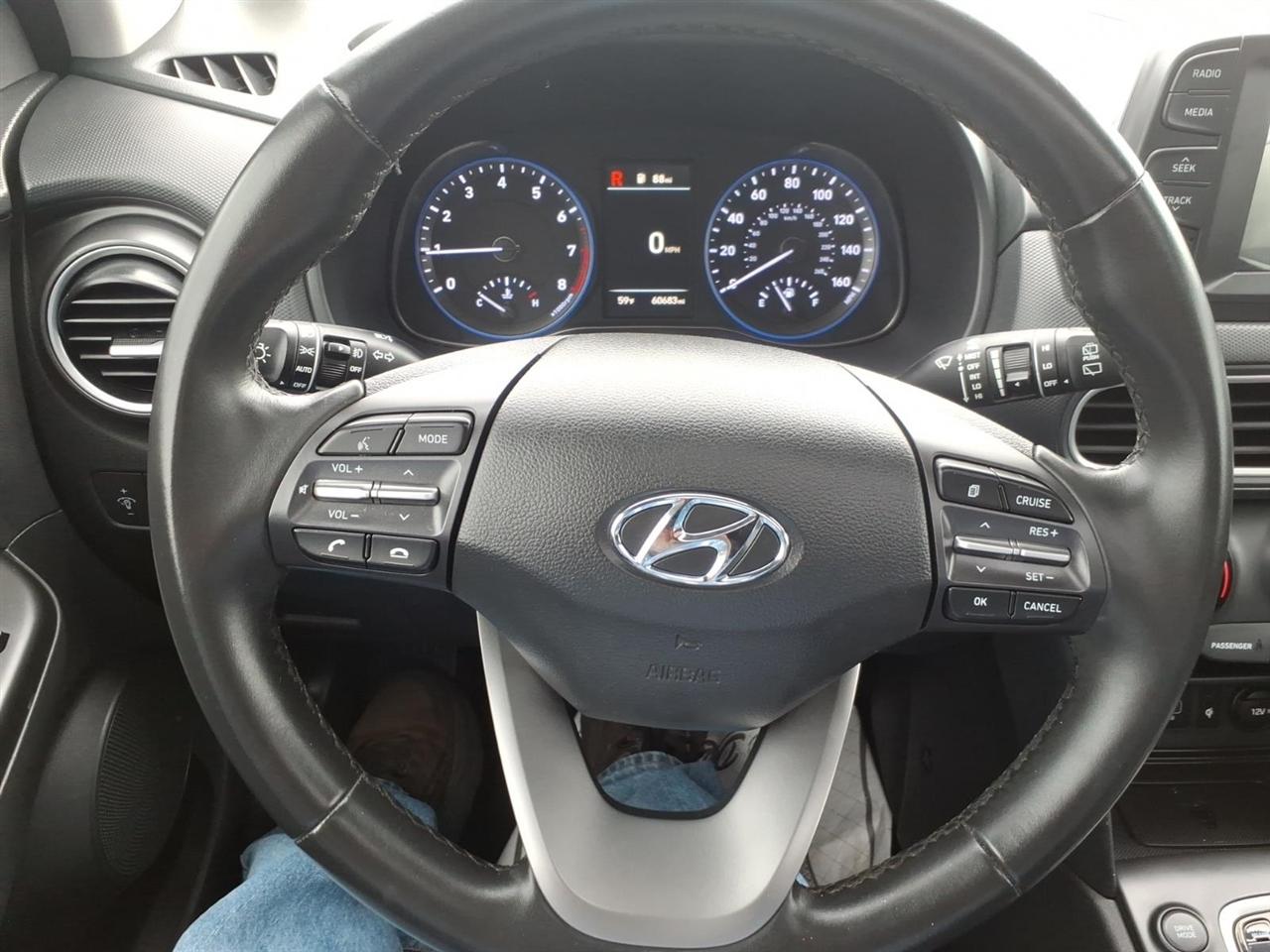 Hyundai Kona  2021