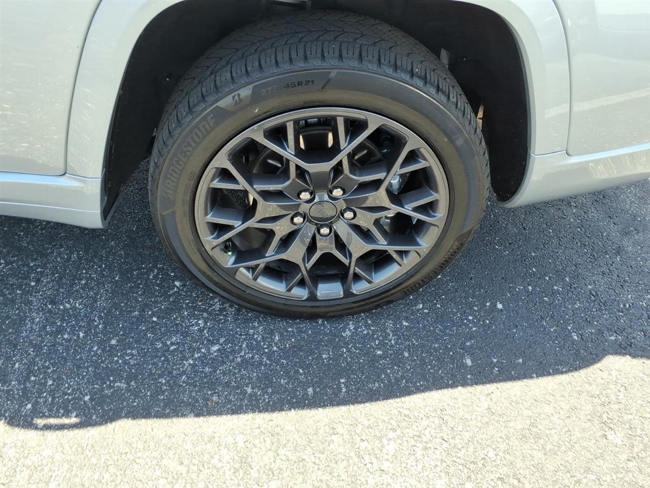 Jeep Grand Cherokee L  2023