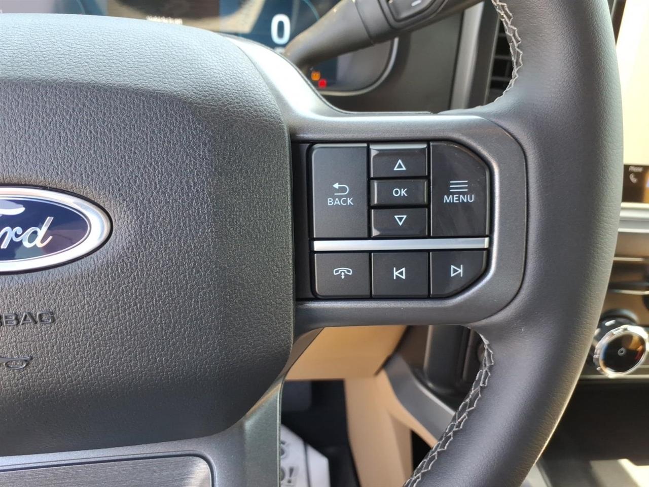 Ford Super Duty F-550 DRW  2026