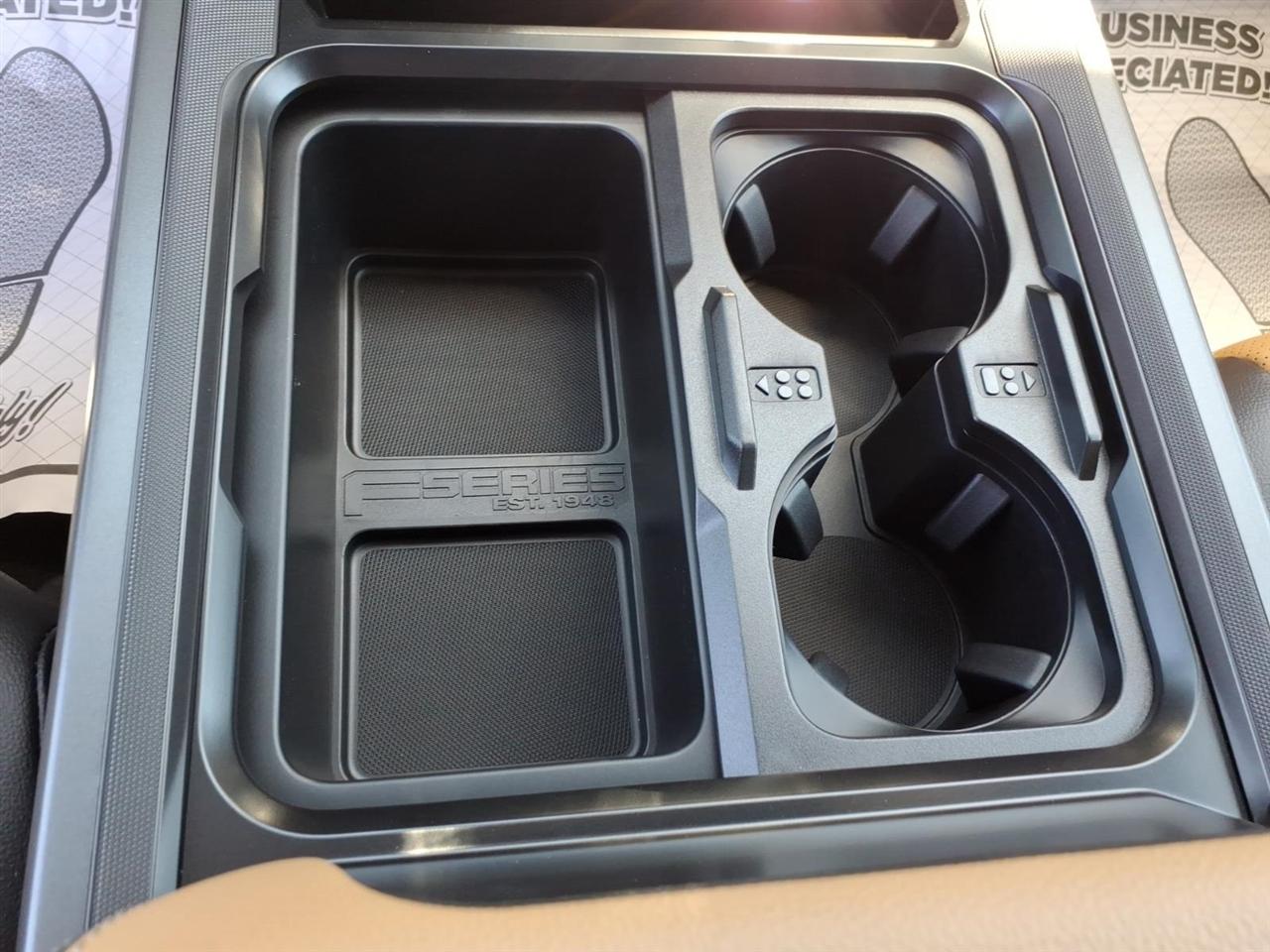Ford Super Duty F-550 DRW  2026