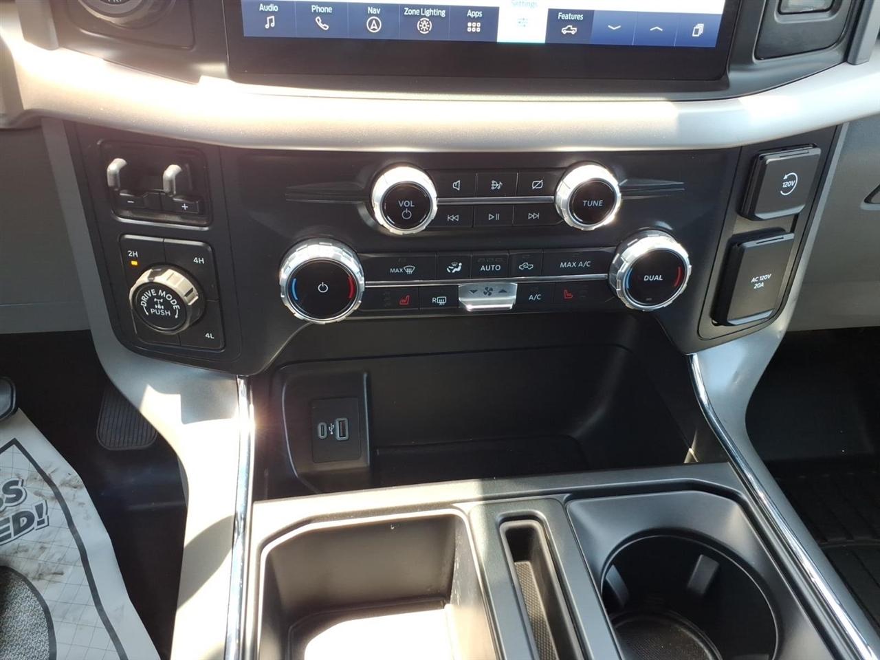 Ford F-150  2022
