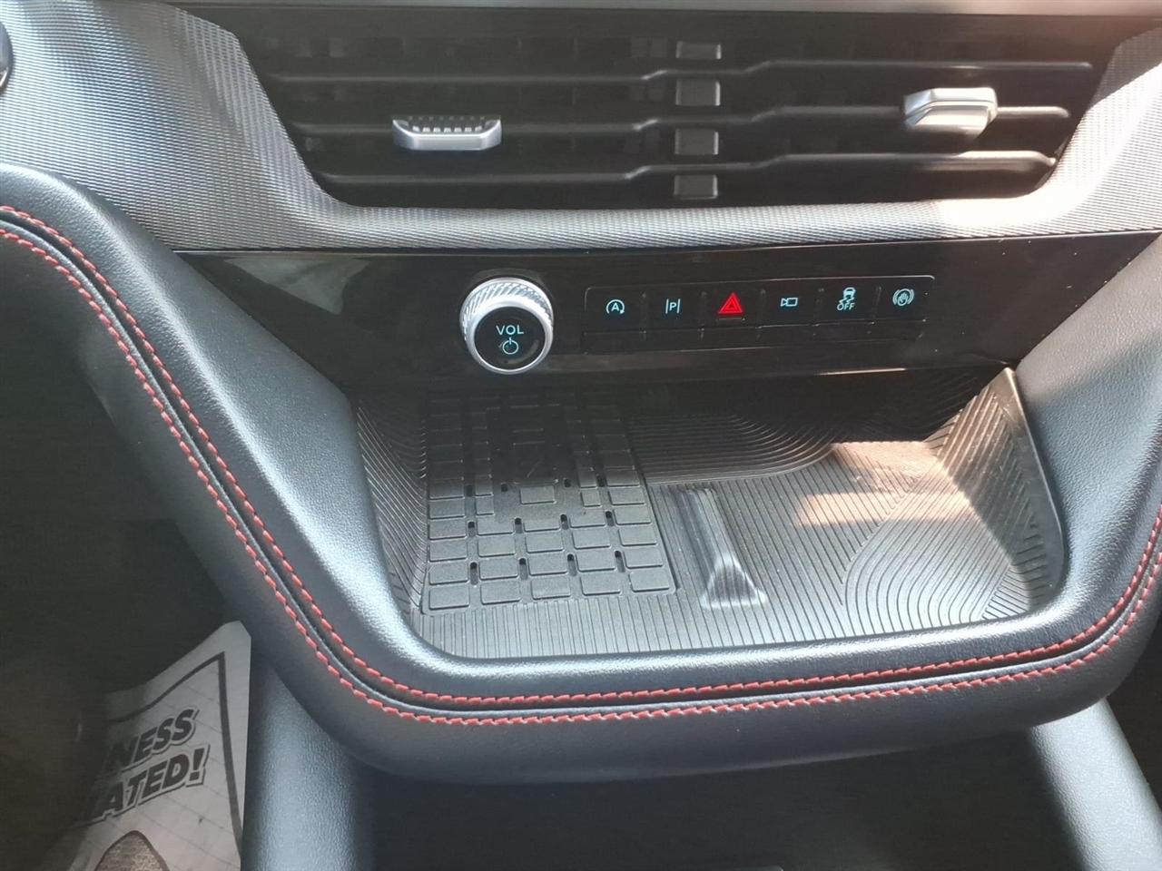 Ford Explorer  2025