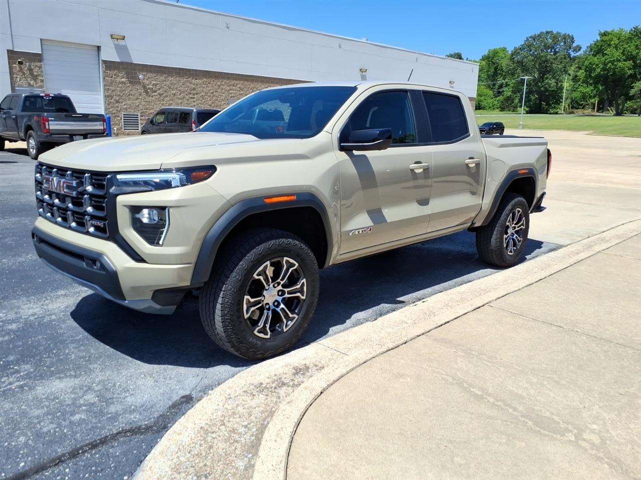 GMC Canyon  2024