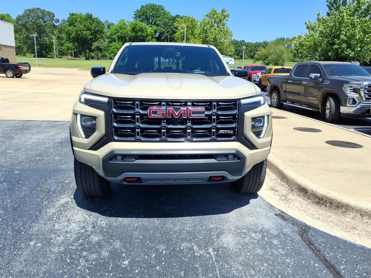 GMC Canyon  2024