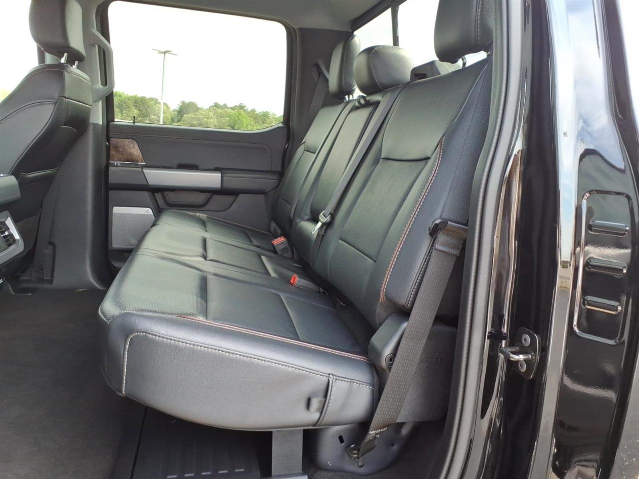 Ford Super Duty F-250 SRW  2024