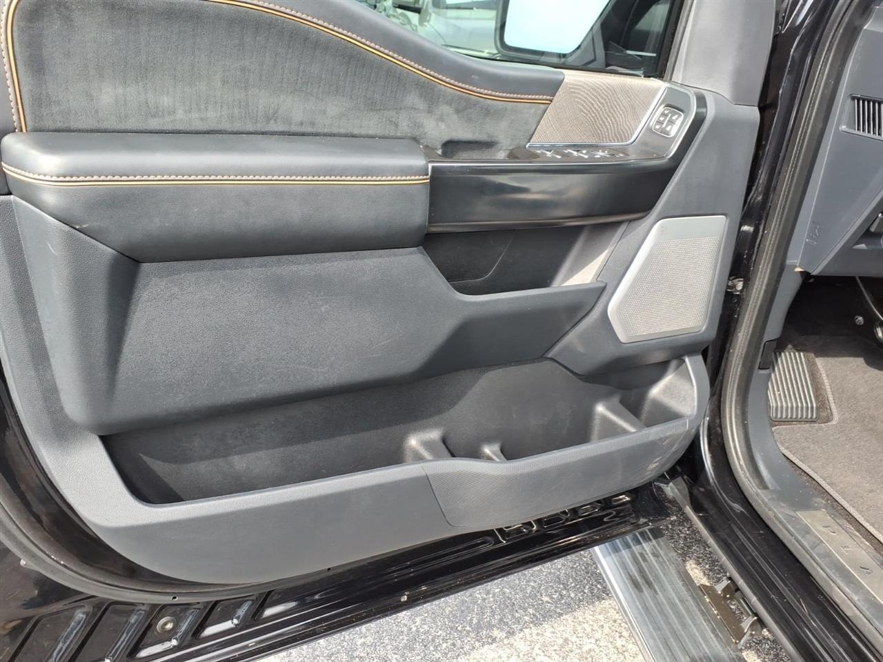 Ford F-150  2022