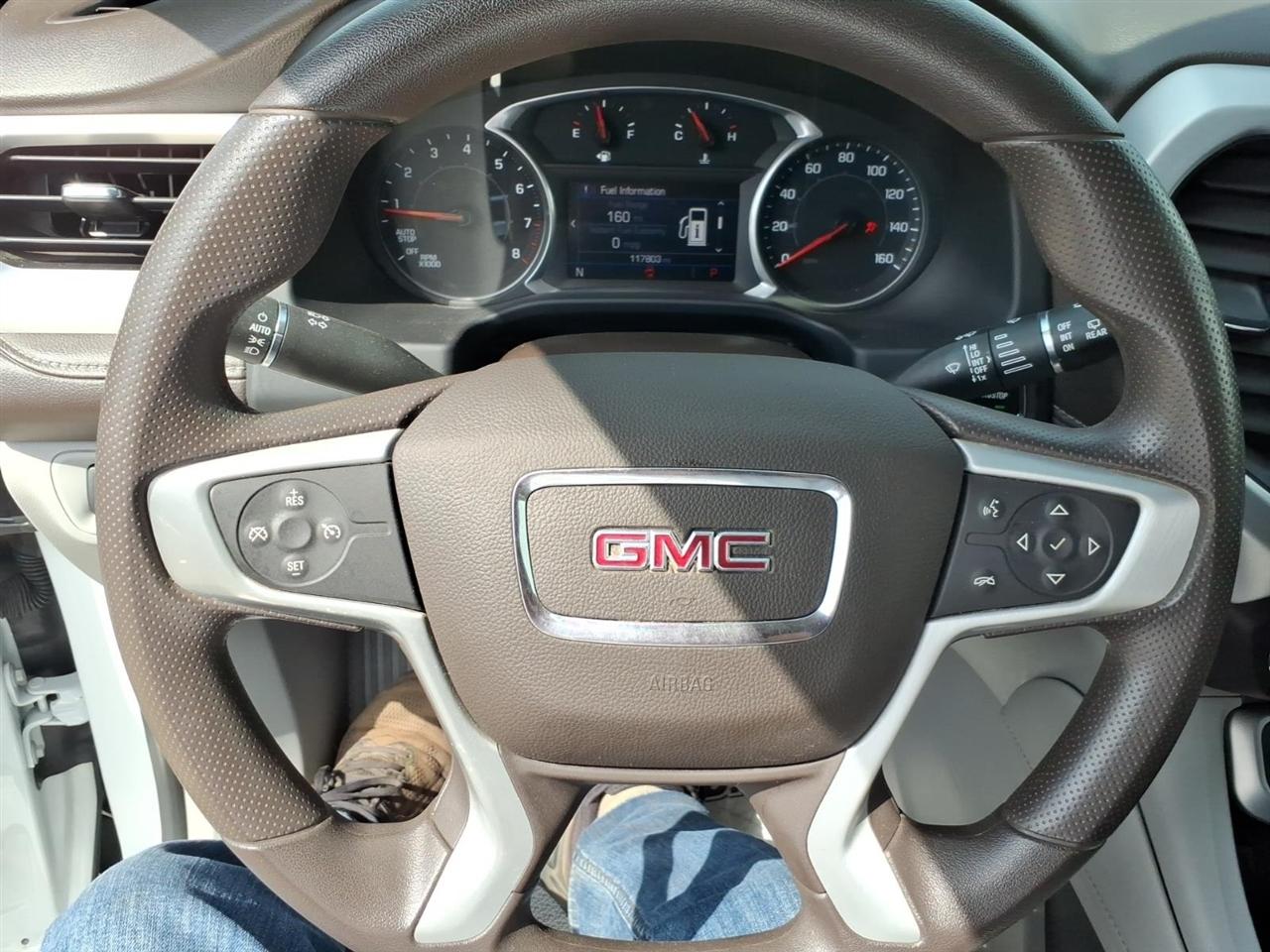 GMC Acadia  2021
