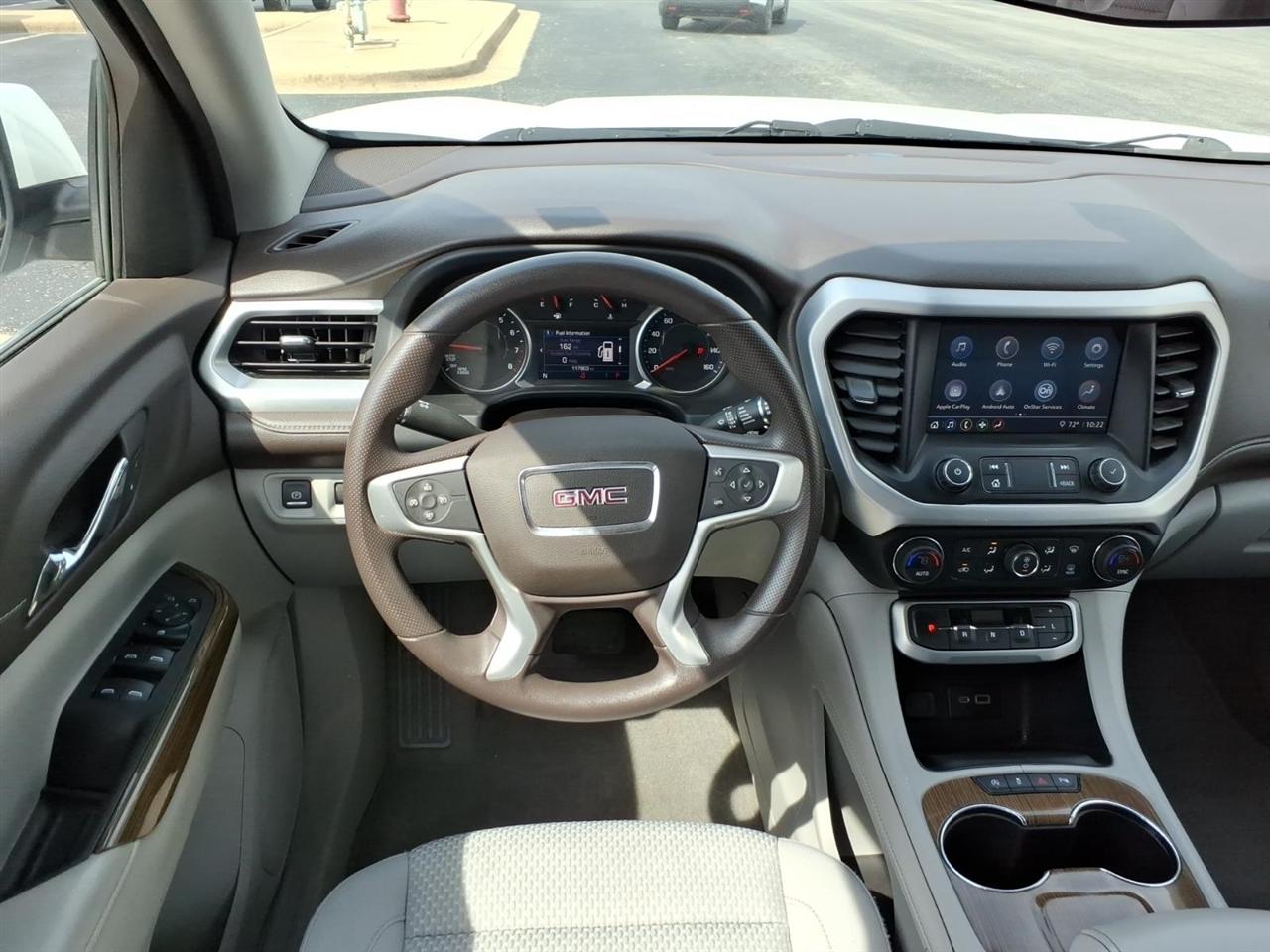 GMC Acadia  2021