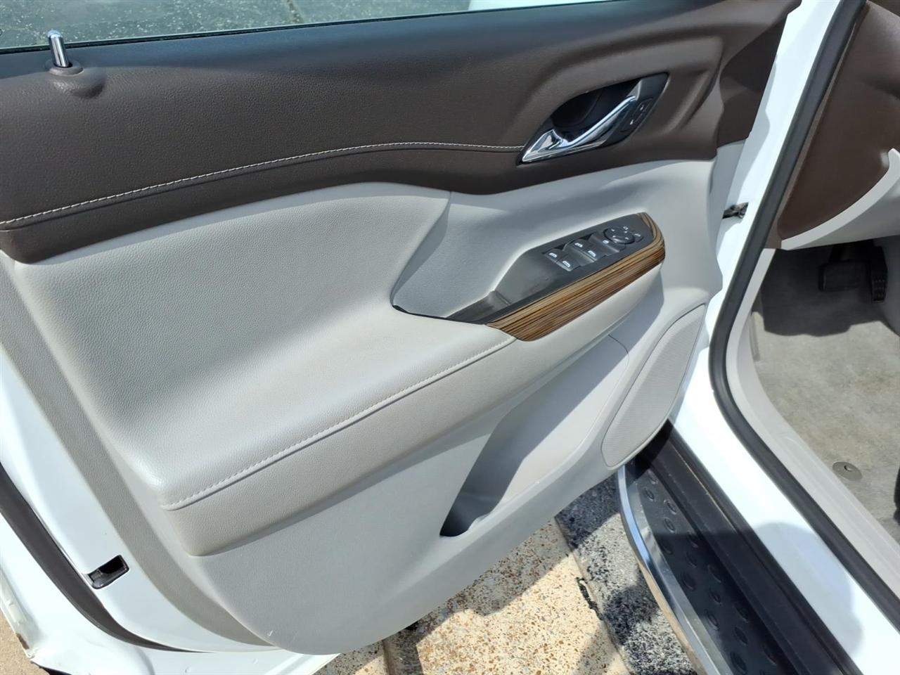GMC Acadia  2021