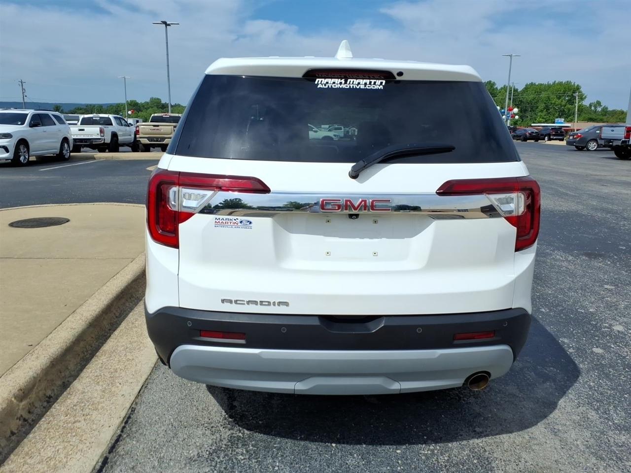 GMC Acadia  2021
