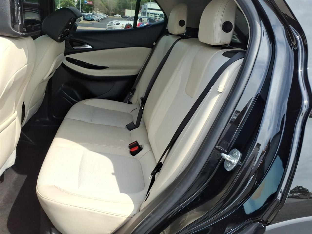 Buick Encore GX  2021