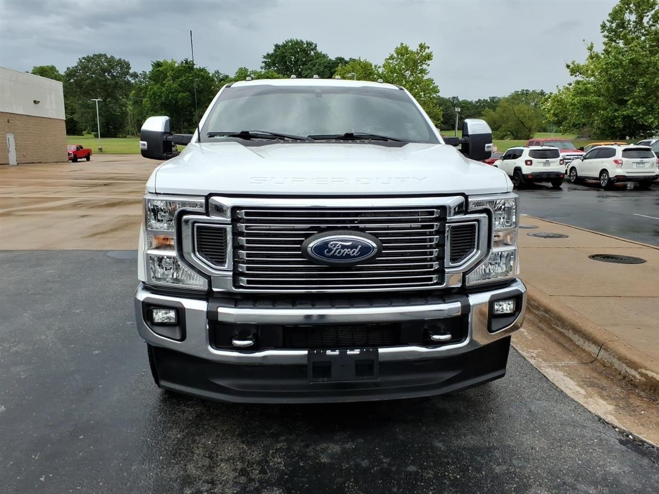 Ford Super Duty F-350 DRW  2022