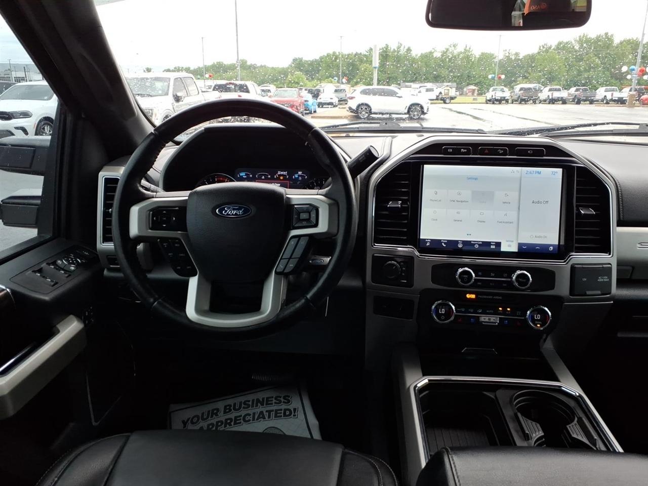 Ford Super Duty F-350 DRW  2022