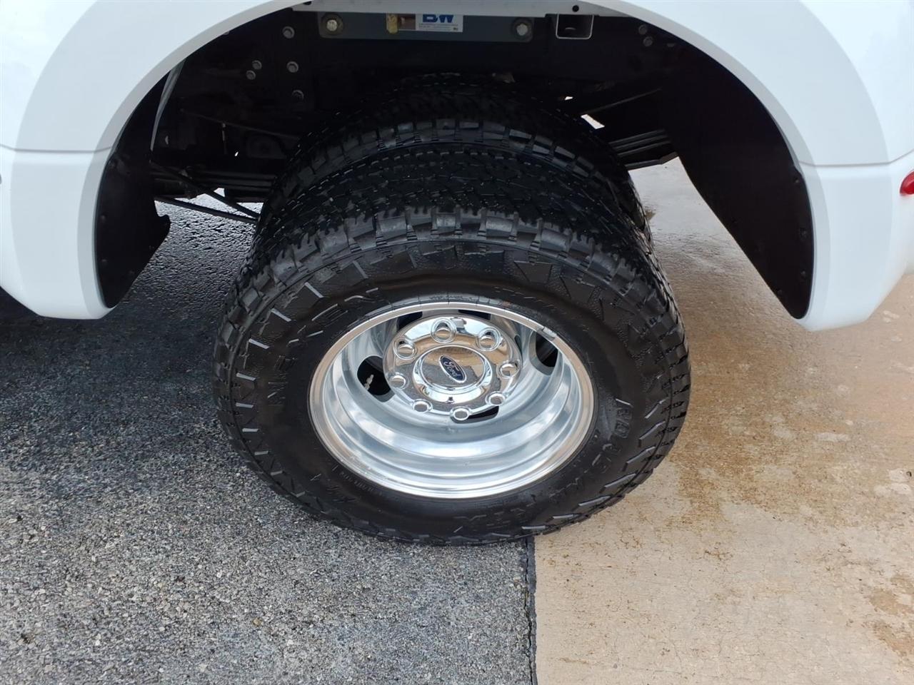 Ford Super Duty F-350 DRW  2022