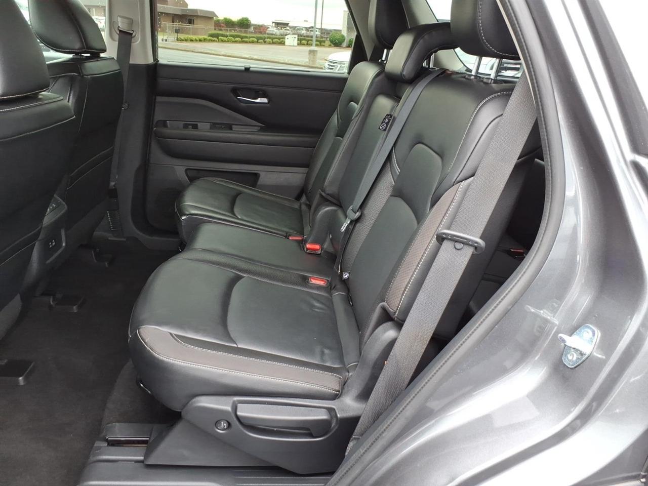 Nissan Pathfinder  2022