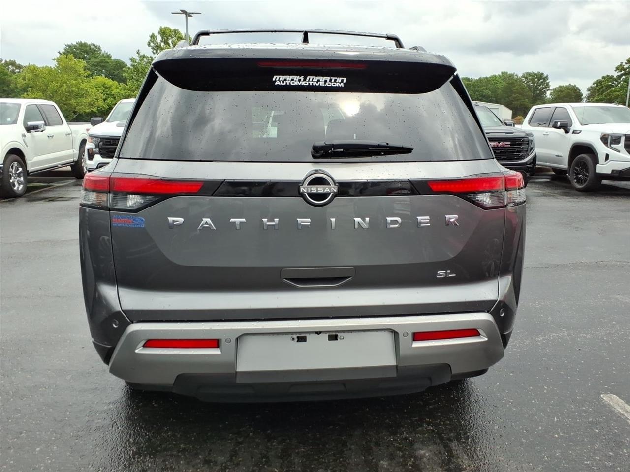 Nissan Pathfinder  2022