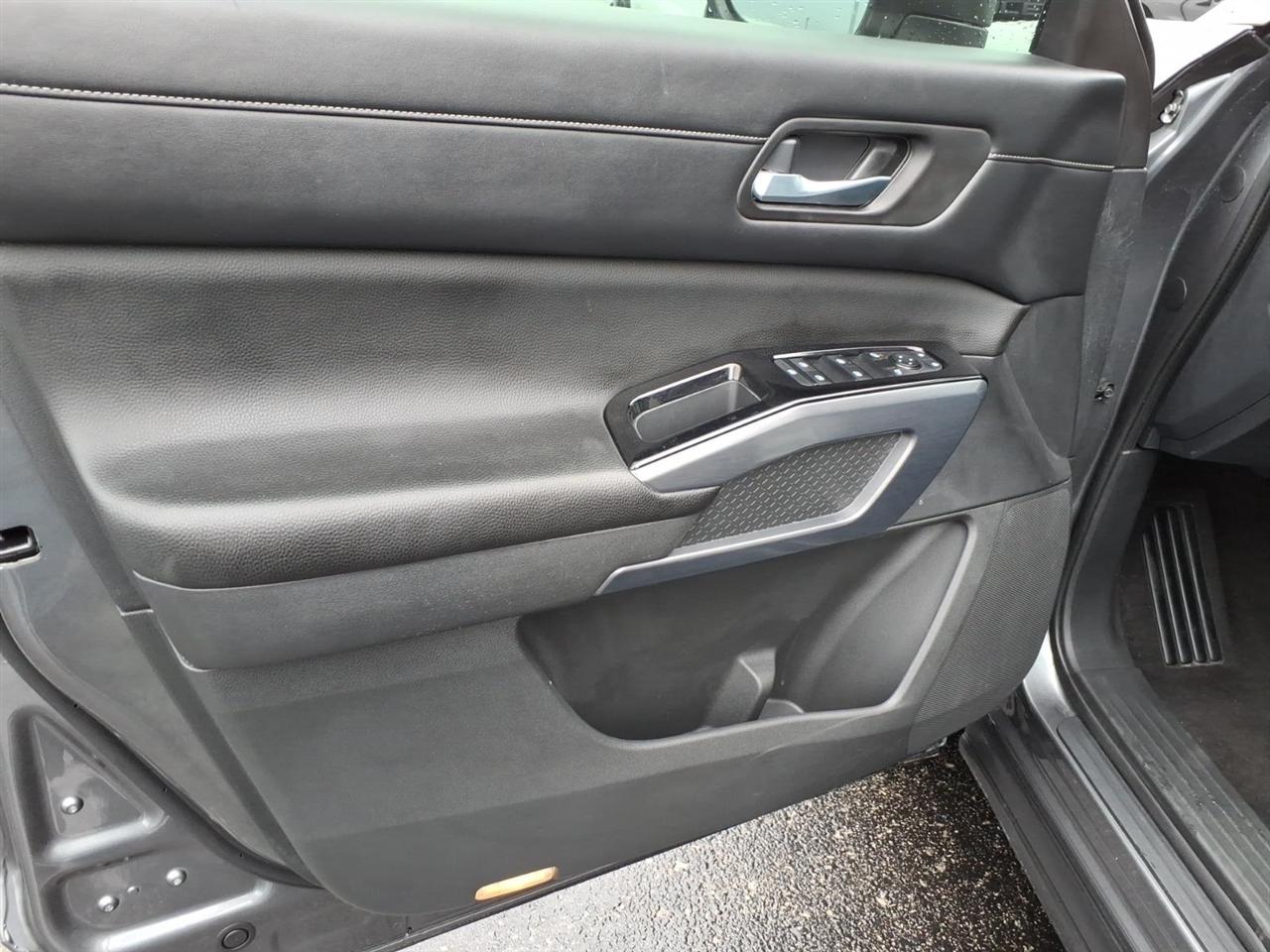 Nissan Pathfinder  2022