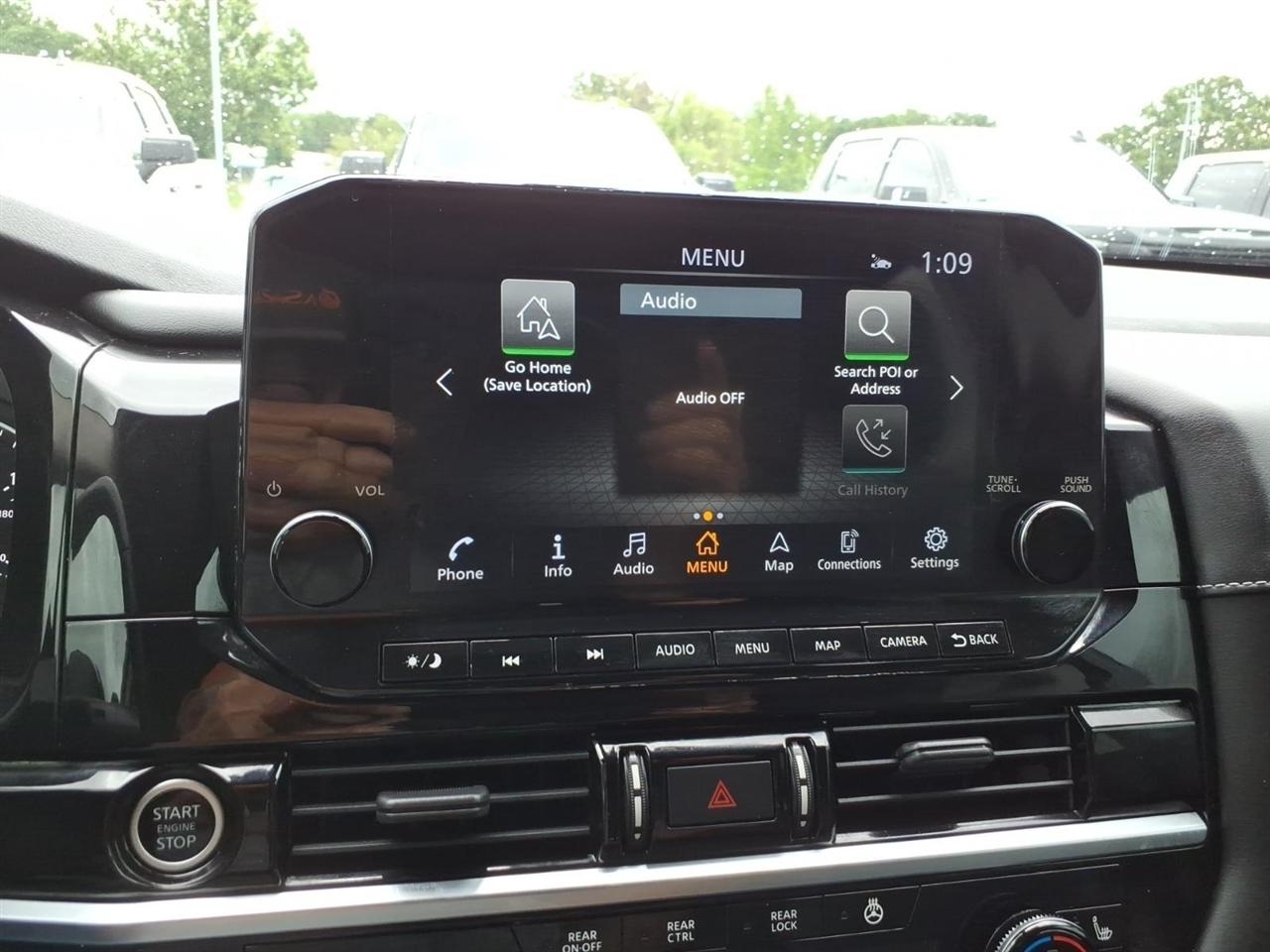 Nissan Pathfinder  2022
