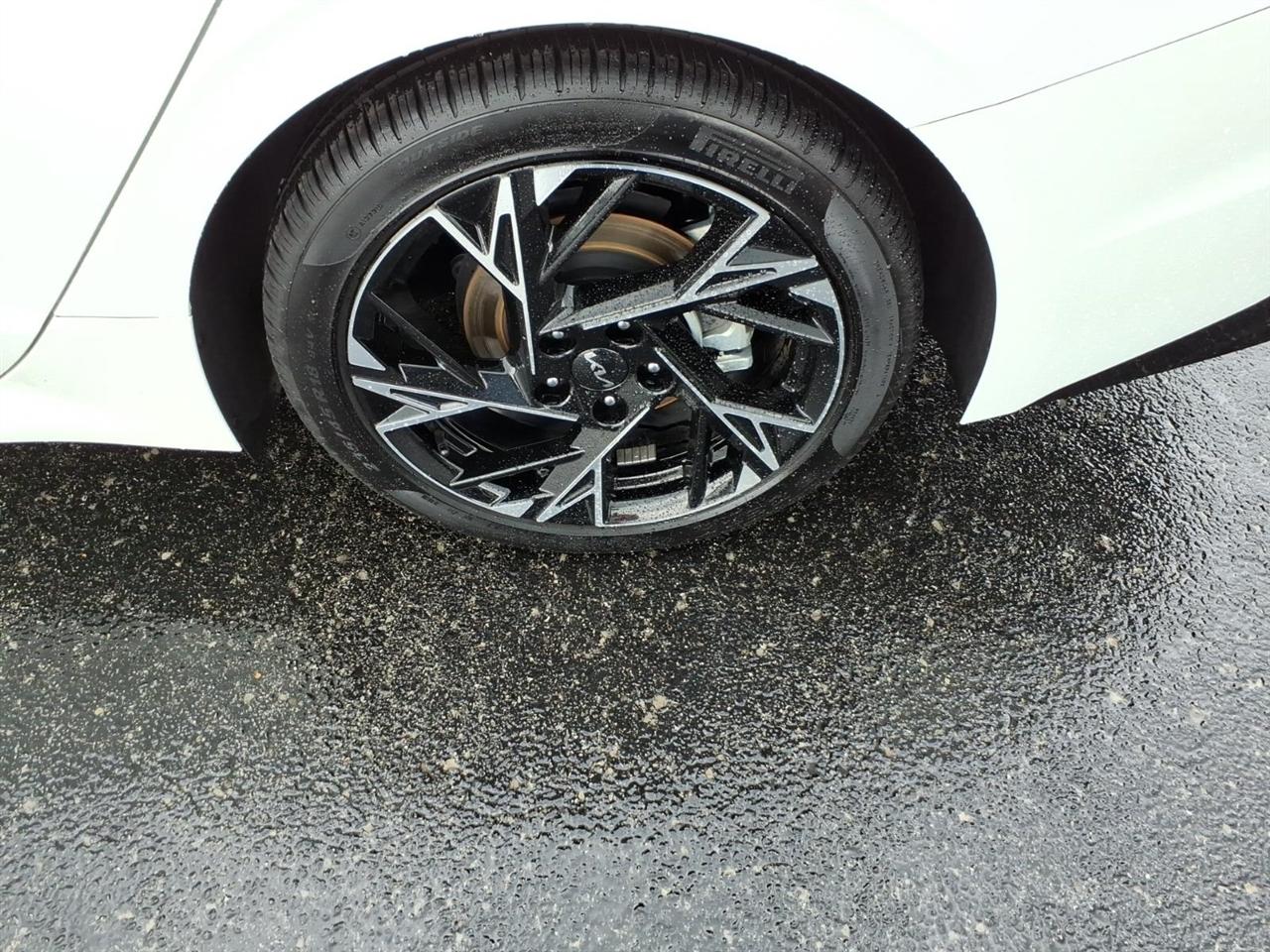 Kia K5  2025