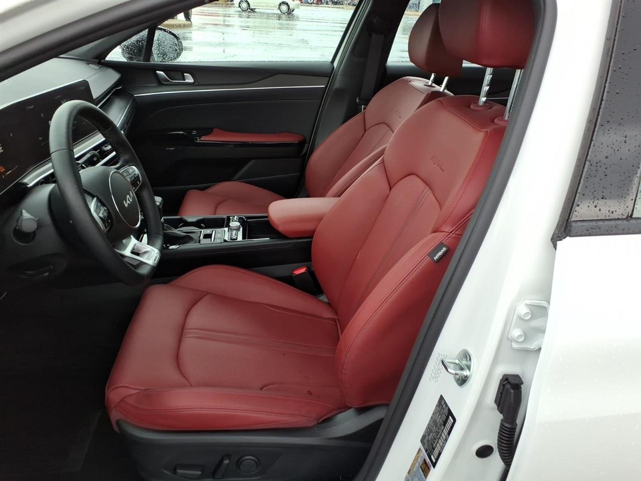 Kia K5  2025