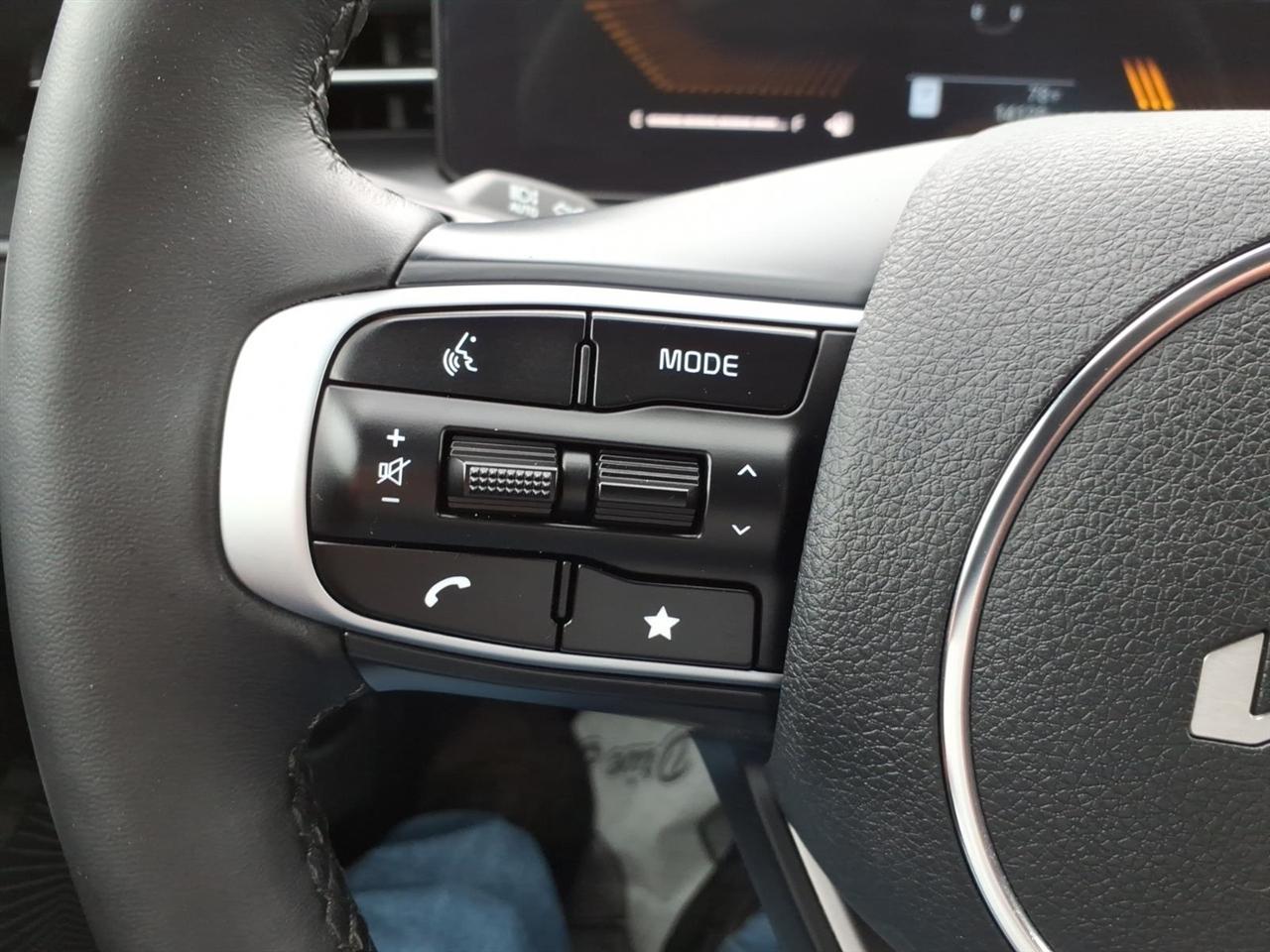 Kia K5  2025